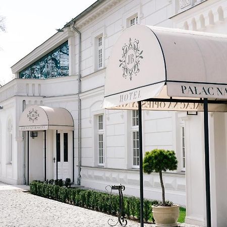 Palac Na Opieszynie Września Buitenkant foto